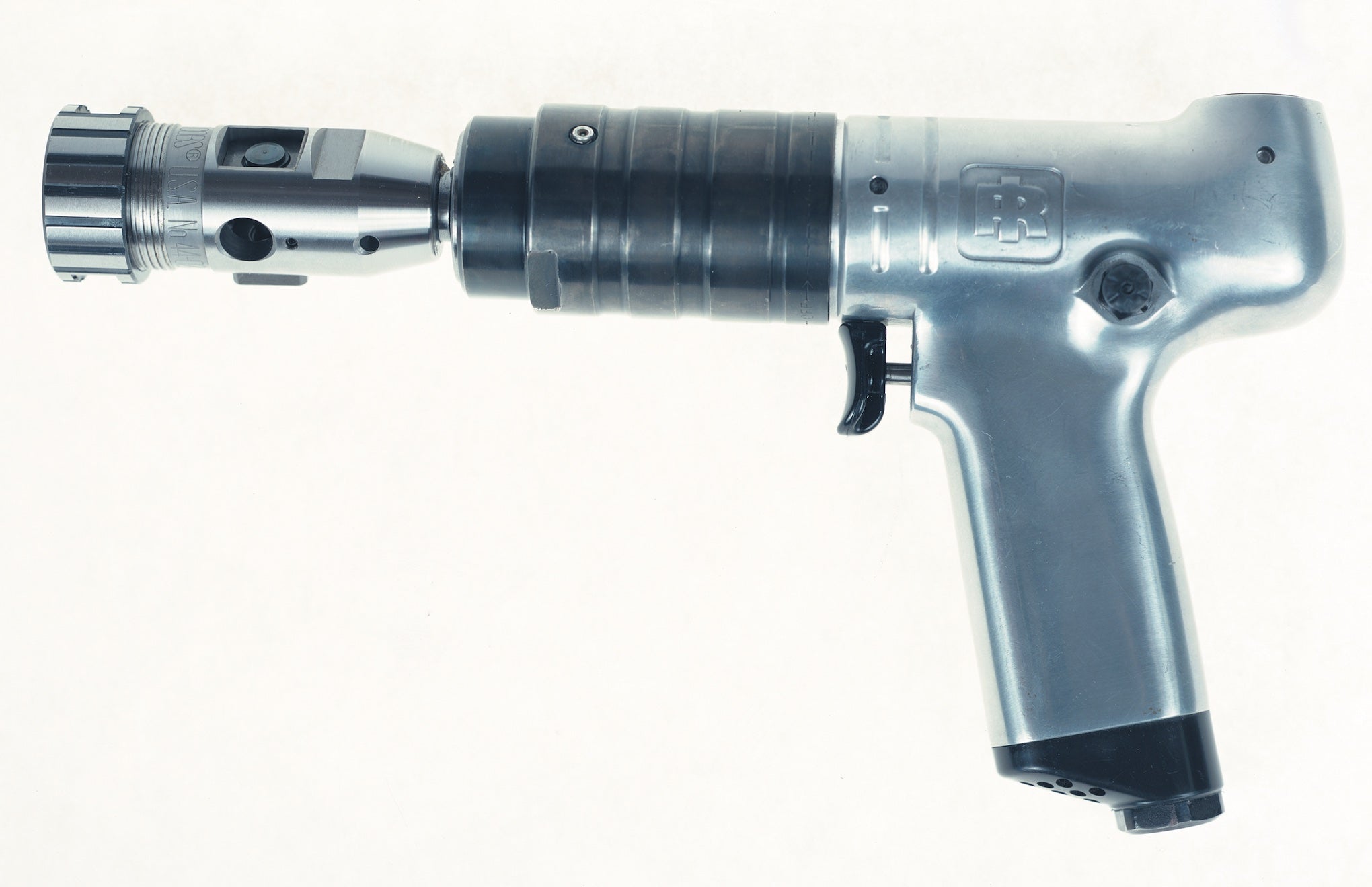 Machine à fileter pneumatique Ingersoll Rand 7RAQT4-EU, vue latérale gauche