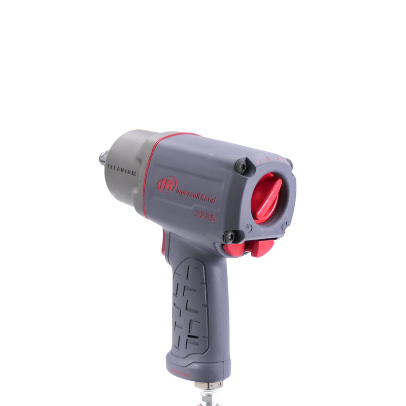 Compressed air impact wrench 1/2" 2235QTIMAX Ingersoll Rand, angled side view left and rear view with power regulator