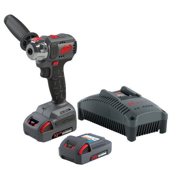 Szlifierka i polerka 20 V AKKU SET G4621-K22-EU Ingersoll Rand, maszyna z dodatkowym uchwytem, ukośny  widok z lewej strony, z przodu  akumulator 2,5 Ah, z tyłu ładowarka BC1121-EU