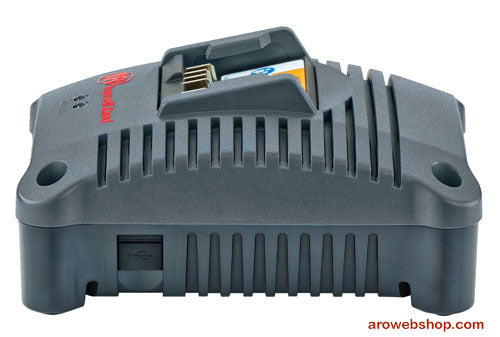 Widok z boku ładowarki BC1110-EU 12V Ingersoll Rand