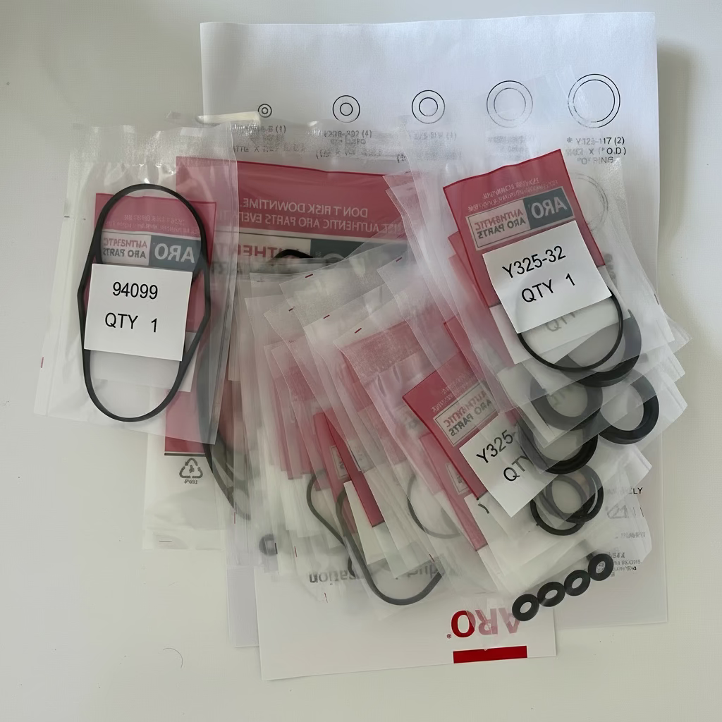 Original ARO Service-Kit 637421 zur Wartung des Luftmotors von metallischen PD20 und PD30 Membranpumpen. Inkl. Dichtungen und Schmierstoff.